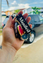 Cargar imagen en el visor de la galería, Manifest Keychain
